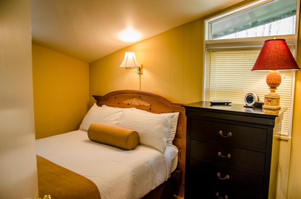 Asheville Cabins Of Willow Winds Екстер'єр фото