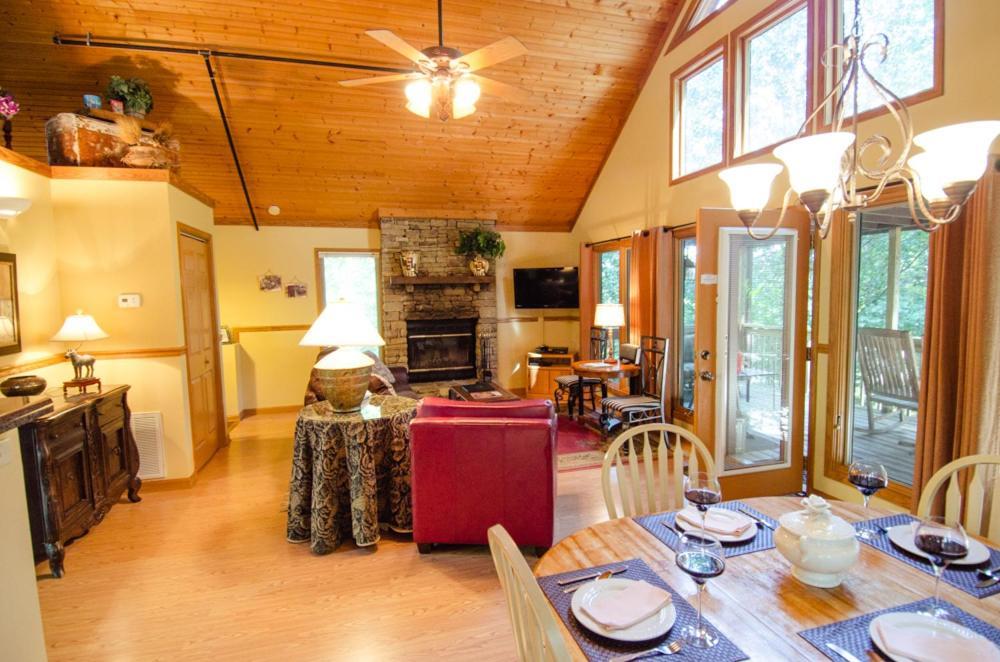 Asheville Cabins Of Willow Winds Екстер'єр фото