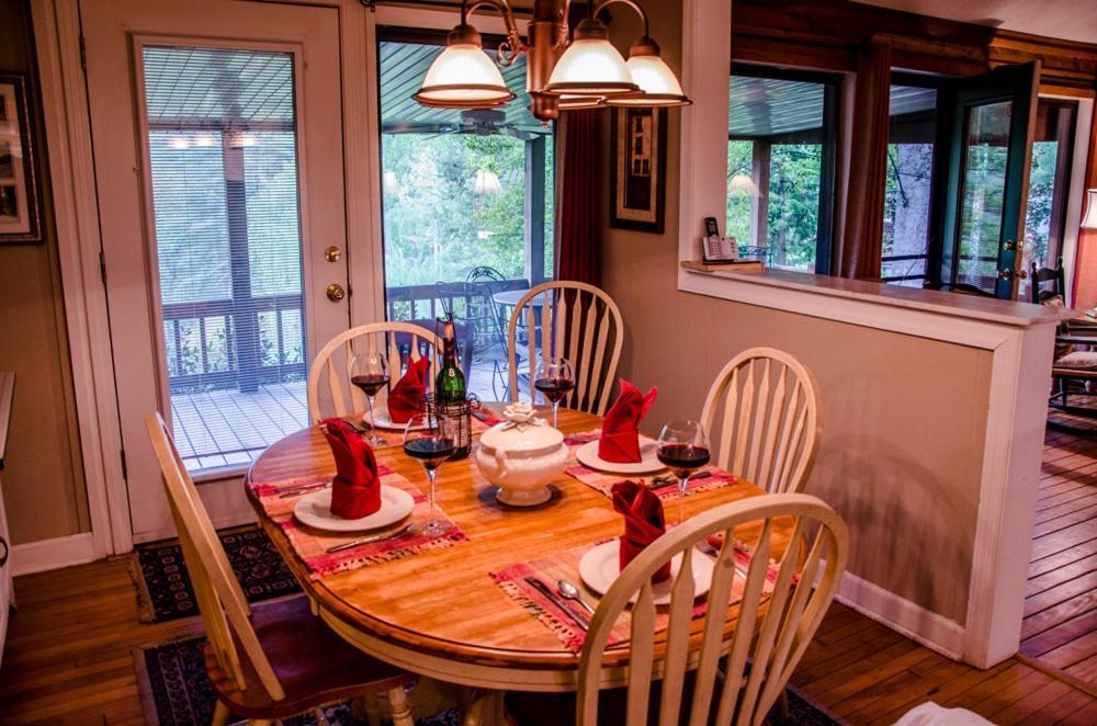 Asheville Cabins Of Willow Winds Екстер'єр фото